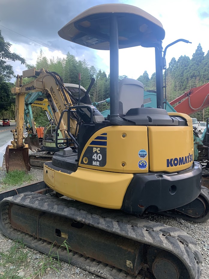 KOMATSU　PC40 MR　バックホー 油圧ショベル